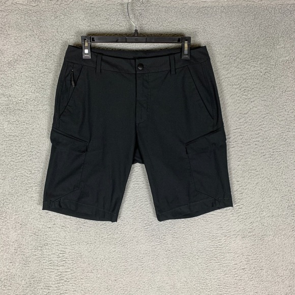 Lululemon Commission Cargo Shorts Men's 32 Black Stretch Golf Casual Gorpcore - Picture 1 of 9